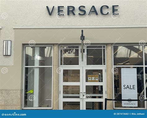 Versace outlet store orlando